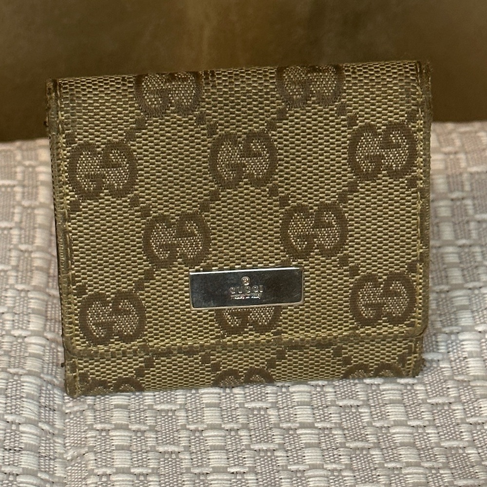 Gucci Monogram Snap Coin Pouch